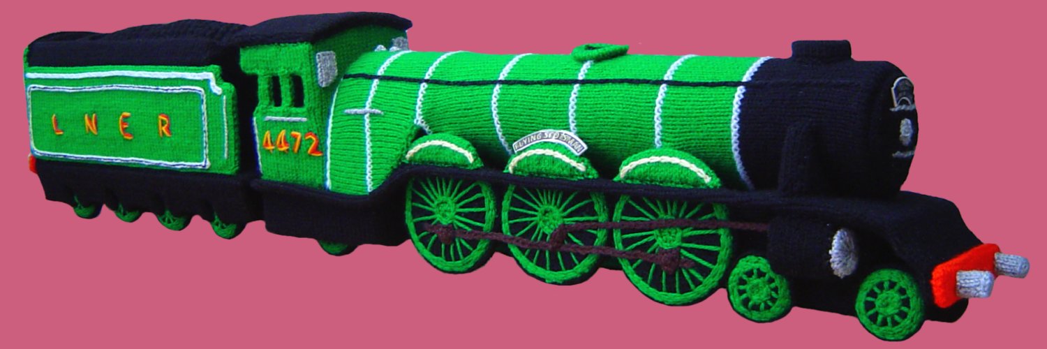 Knitted Flying Scotsman